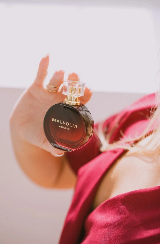 Parfum cu Feromoni pentru Femei Malvolia Midnight, 50 ml