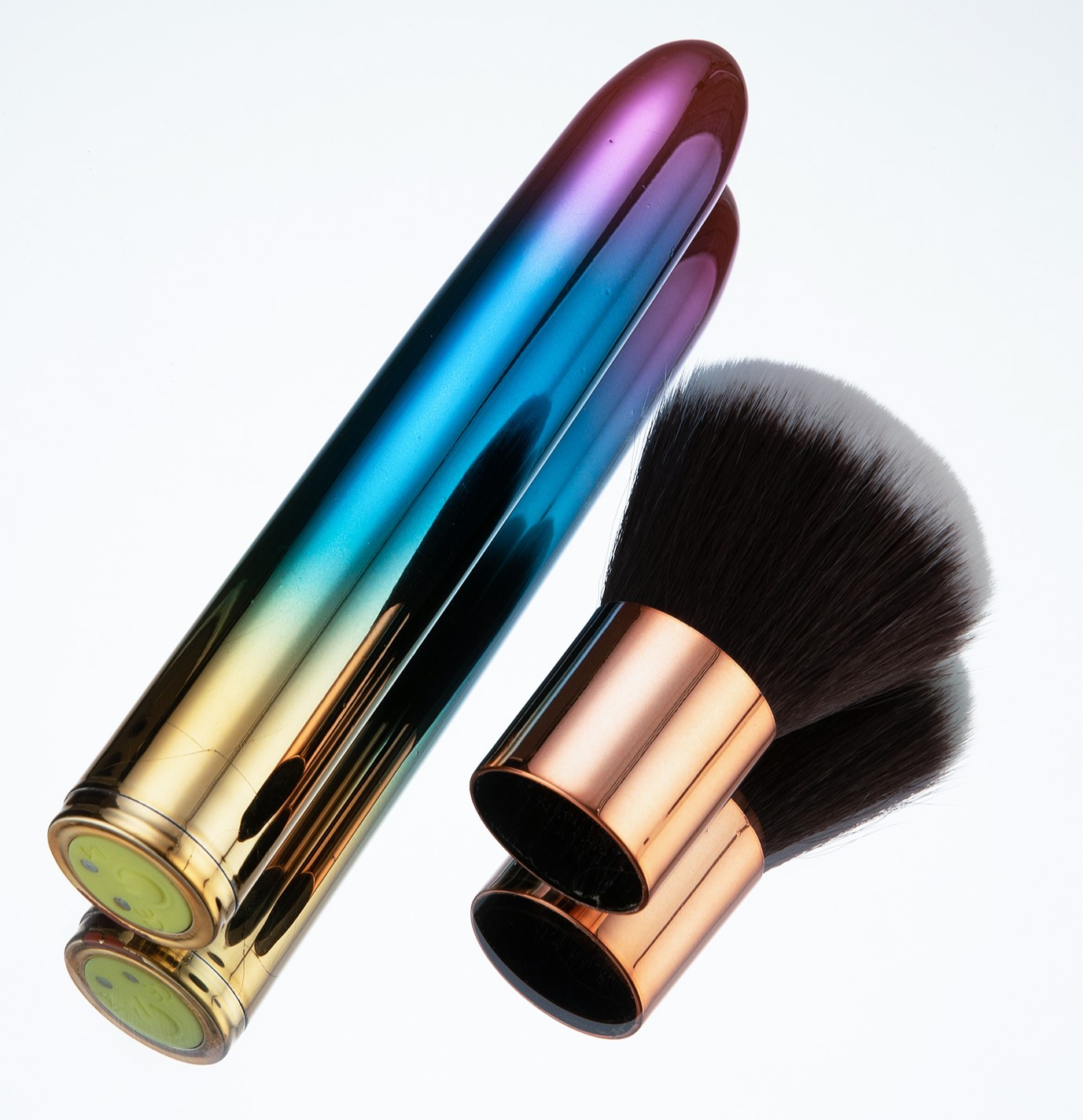 Vibrator Brush Me!, 10 Moduri Vibratii Puternice, USB Magnetic, Multicolor, 17 cm, Guilty Toys, Glamour